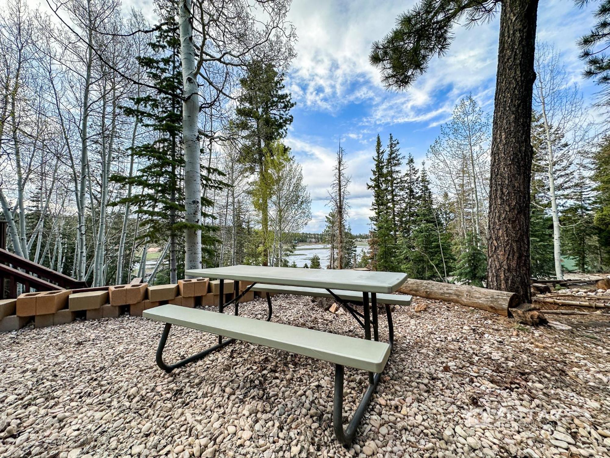 Village Vibes Deck And Bbq Duck Creek Village Luaran gambar
